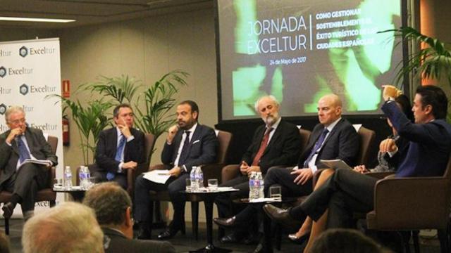 Meliá avisa de que si España no reduce la presión fiscal destinará recursos a otros países