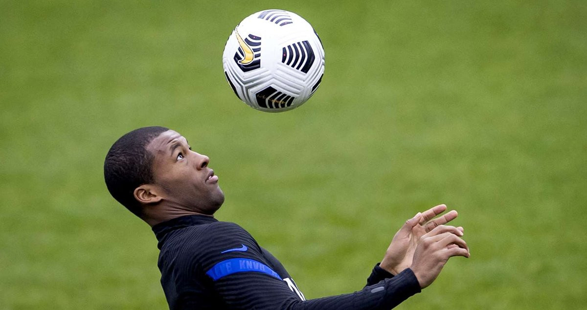 El centrocampista Wijnaldum en las instalaciones parisinas / PSG