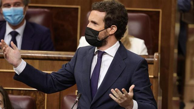 El líder del PP, Pablo Casado, en una sesión de control en el Congreso / EP