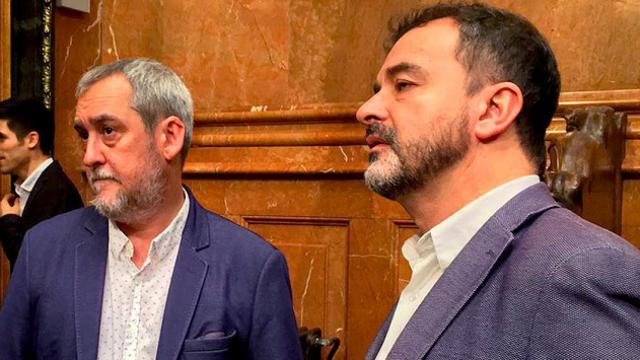 Jordi Coronas y Alfred Bosch, de Esquerra Republicana de Catalunya en Barcelona, en el Pleno de mayo / CG
