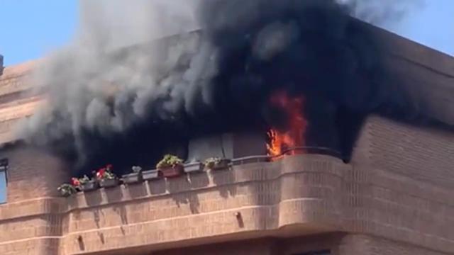 Incendio en un piso / EP