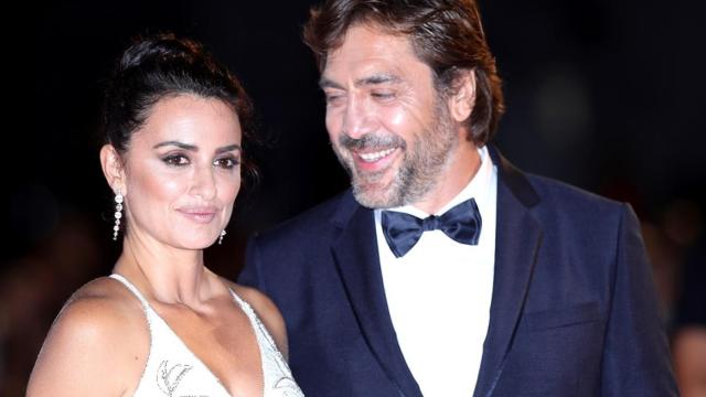 Javier Bardem y Penélope Cruz brillan en Venecia