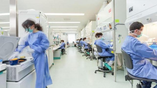 Imagen del IrsiCaixa, el Instituto de Investigación del Sida, en el que colabora la Obra Social La Caixa / CG