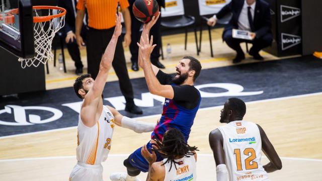 Mirotic, durante el final de la ACB / FC Barcelona