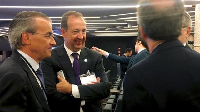 Jorge Miarnau (c), presidente de Comsa Corporación, en un encuentro del Instituto de la Empresa Familiar en Barcelona / CG