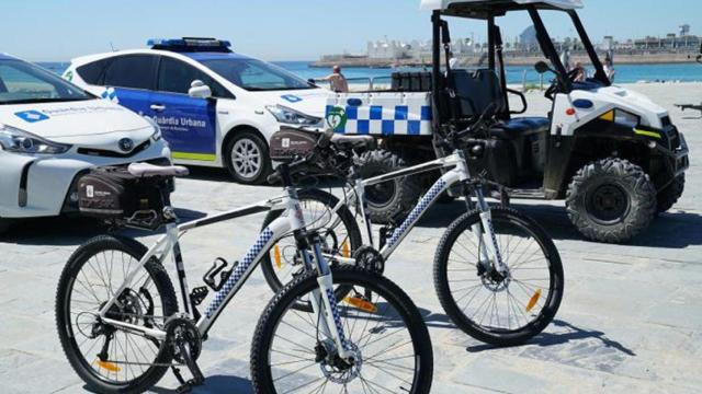Grupo de Playas de la Guardia Urbana de Barcelona / AYUNTAMIENTO DE BARCELONA