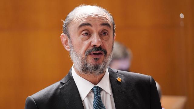 El presidente del Gobierno de Aragón, Javier Lambán, quien carga contra el Govern tras el fiasco de los Juegos de invierno / CORTES DE ARAGÓN