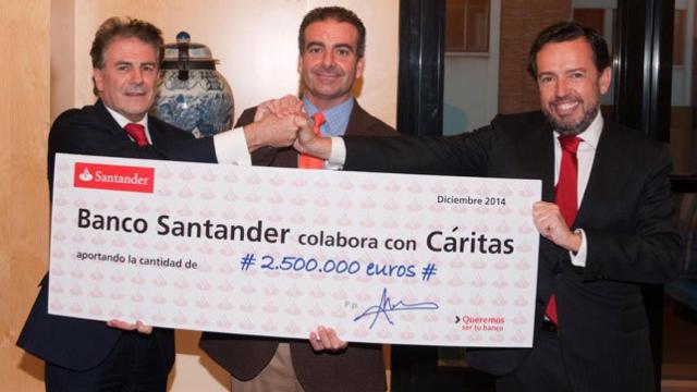 El Fondo Ético 'Santander Responsabilidad Conservador' hace entrega de 2,5 millones de euros a Cáritas