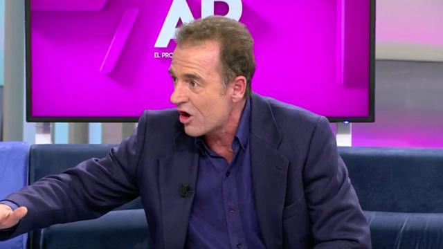 Alessandro Lequio se ríe de su hijo Clemente tras engordar varios kilos / MEDIASET