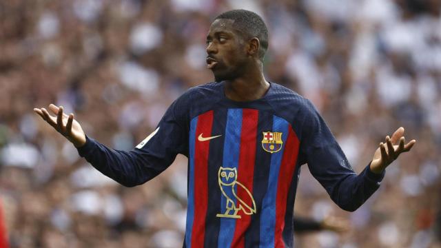 Dembelé, impotente, en el Bernabéu en la derrota del Barça contra el Real Madrid / EFE