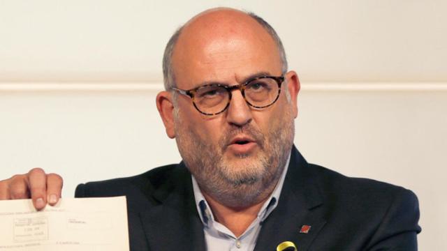 El espía en patinete