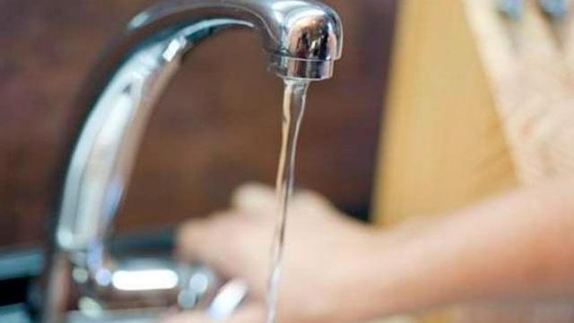 Un grifo de agua abierto, en una imagen de archivo / CG