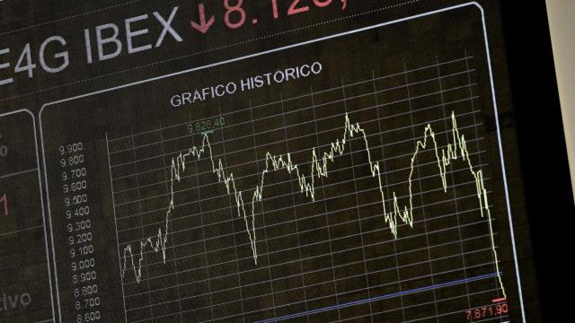 Inditex y la banca han liderado las caídas del Ibex desde que comenzó la guerra en Ucrania / EP