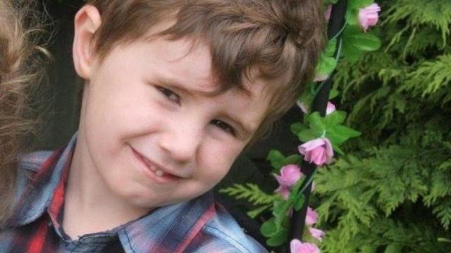 Una foto de archivo del pequeño Connor Horridge