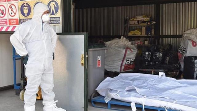 Fotografía de archivo del tratamiento de amianto en un vertedero / DIPUTACIÓN DE BARCELONA