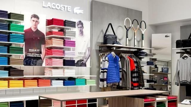 Tienda de la multinacional francesa Lacoste / LACOSTE