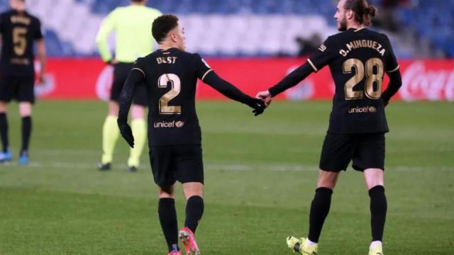 Óscar Mingueza y Sergiño Dest en Anoeta / FCB