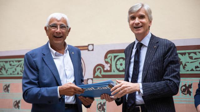 El actual 'conseller' de Salud, Manel Balcells (ERC), y el anterior, Josep Maria Argimon (Junts) / EP