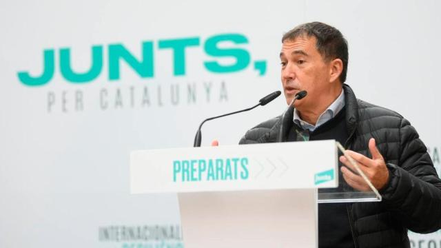 El abogado Jaume Alonso-Cuevillas en el acto de Junts en Vic / JUNTS
