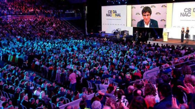 Presentación de la Crida Nacional per la República en Manresa (Barcelona) el 27 de octubre / EFE