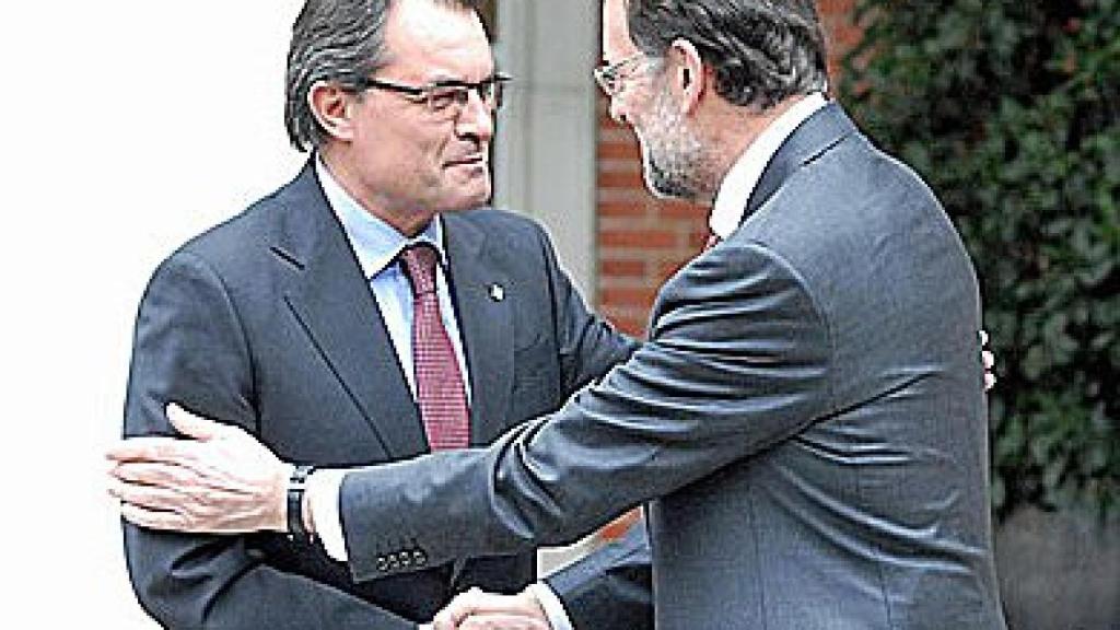 Mas y Rajoy, durante un encuentro entre ambos celebrado en febrero de 2012
