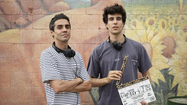 Los Javis en el rodaje de 'La Mesías' / MOVISTAR+