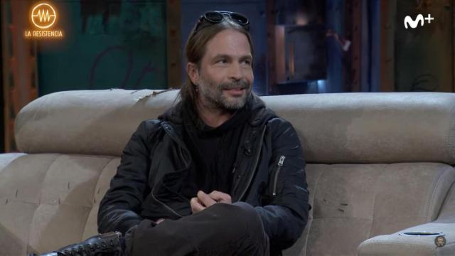 Sergio Vallín, guitarrista de Maná, en el plató de 'La resistencia' / YOUTUBE