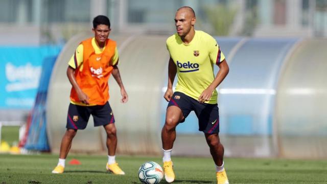 Braithwaite durante un entrenamiento /FCB