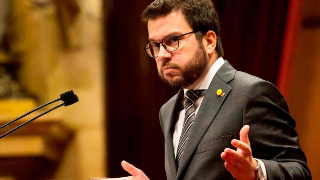 Pere Aragonès, vicepresidente económico del Govern, en una comparecencia en el Parlamento catalán / EFE