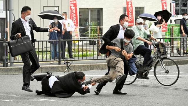 El presunto asesino de Shinzo Abe / JAPAN OUT