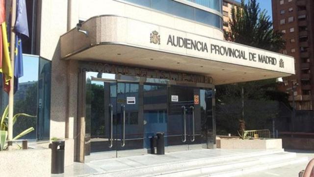 La Audiencia Nacional de Madrid lleva el juicio de esta abuela estafada / EP