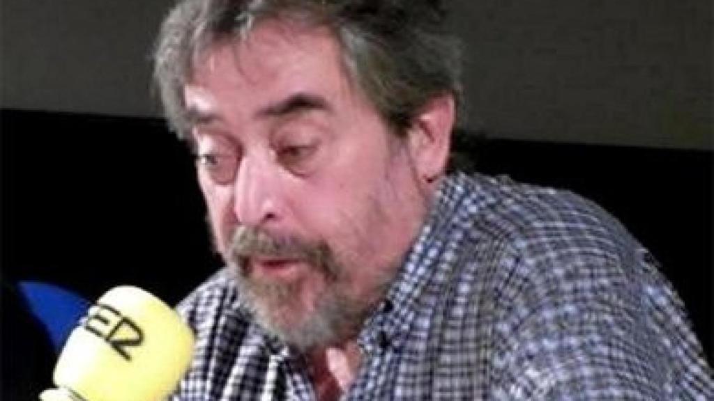 El alcalde de Zaragoza, Juan Alberto Belloch (PSOE), hablando para la Cadena Ser