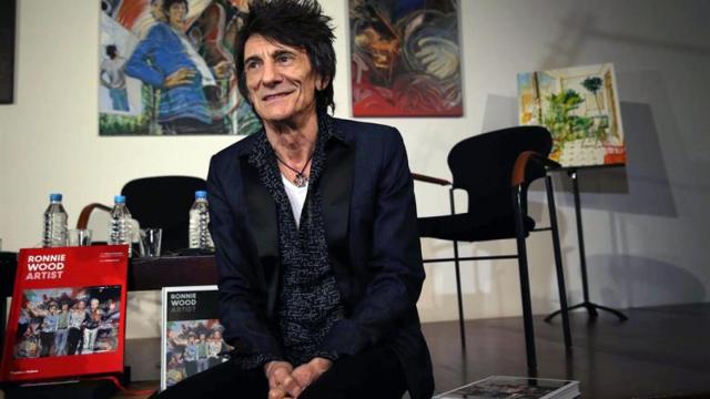 El guitarrista Ronnie Wood en la presentación de su libro el lunes en el Museo Picasso de Barcelona / EFE