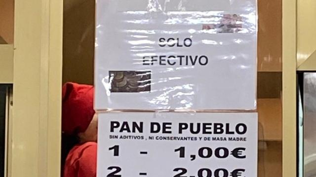 El cartel viral de una panadería  TWITTER