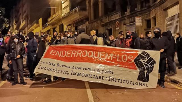Manifestación de los okupas de Vallvidrera que defiende un concejal de Barcelona / TWITTER
