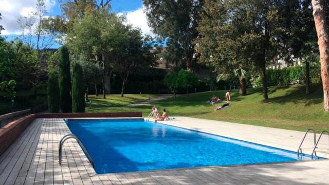 Una vivienda con piscina anunciada en Home Exchange, plataforma de intercambio de casas / HOME EXCHANGE