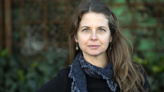 La directora Almudena Carracedo