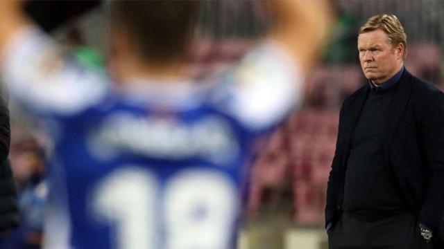 Koeman en el partido en el Camp Nou ante la Real Sociedad / FC BARCELONA
