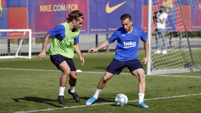 Griezmann y Arthur Melo en un entrenamiento del Barça / FC Barcelona