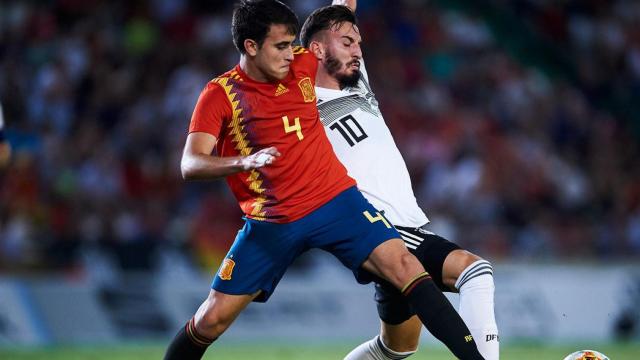 Eric García, en un partido con España / EFE