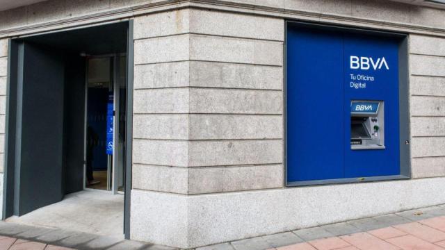 Imagen de una sucural de BBVA / EP