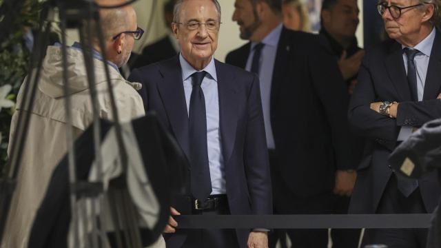 Florentino Pérez llega a la capilla ardiente del exjugador Amancio Amaro / EFE