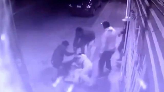 Familiares de la menor fallecida atacan al cirujano / TWITTER