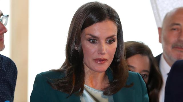 Letizia Ortiz sorprende a todos reapareciendo con el pelo repleto de canas / AGENCIAS