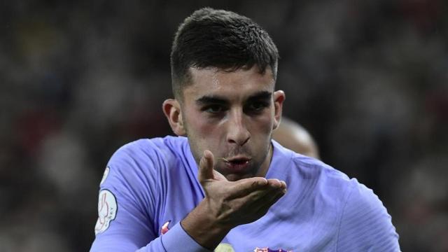 Ferran Torres, tras marcar su primer gol con el Barça ante el Athletic / EFE