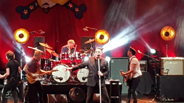 Un momento de la actuación de Loquillo en el Festival Cap Roig / CG