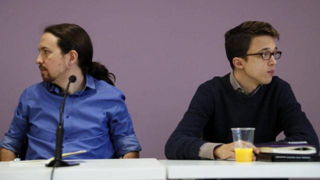 El líder de Podemos, Pablo Iglesias, junto al 'número dos' del partido, Íñigo Errejón / EFE