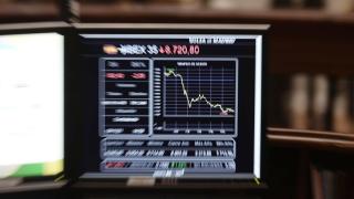 El Ibex y la mayoría de sus componentes siguen sin recuperar los precios anteriores a la pandemia / EP