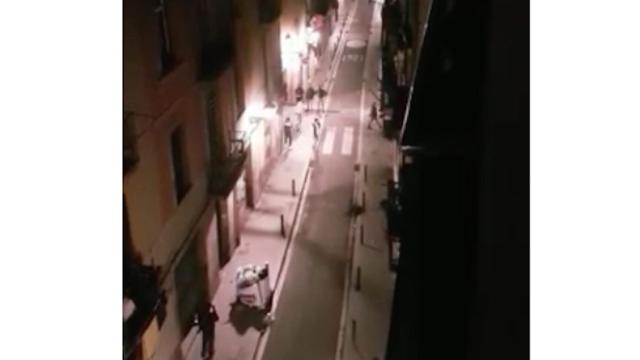 Bronca entre vecinos del Raval y narcotraficantes