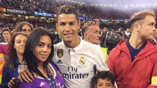Georgina Rodríguez y Cristiano Ronaldo celebran un título del Real Madrid / CD